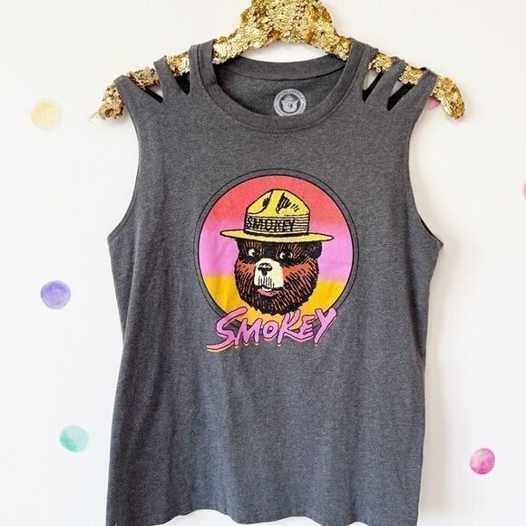 Smokey Bear top   - Picture 1 of 4